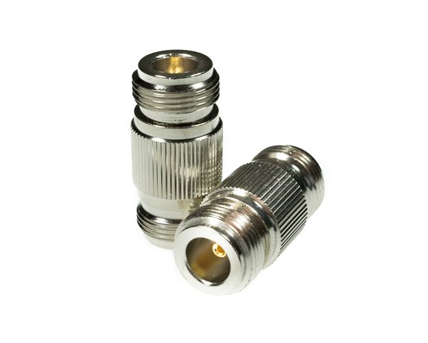 Conector hembra N - hembra N Conector hembra N - hembra N